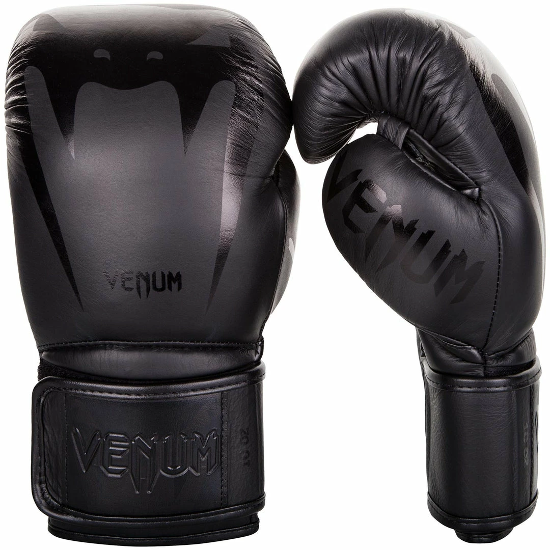 Playwell Venum Giant 3:0 Nappa Leather Boxing Gloves -Black/Black 1 Playwell Venum Giant 3:0 Nappa Leather Boxing Gloves -Black/Black